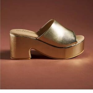 Anthropologie Matisse Terry Platform Heels in Gold